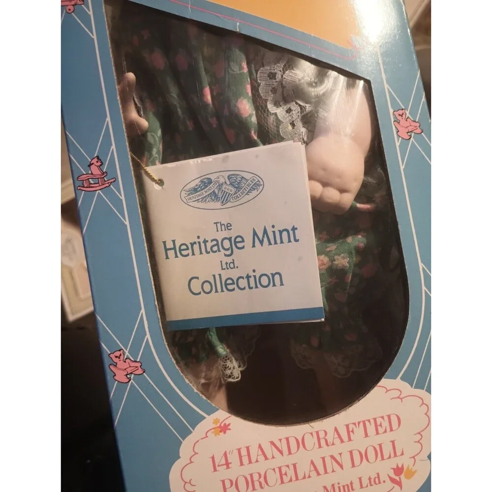 Heritage Mint Porcelain Doll Shannon Sweet And Innocent Collection NIB 1992